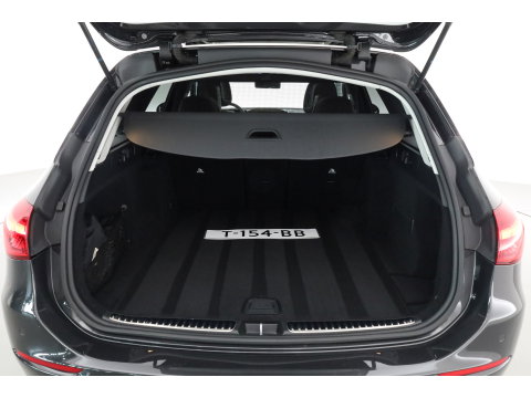 Mercedes-Benz C-Klasse Estate 180 Luxury Line | Pano | Elek. Trekhaak | 360cam | Leder | Memory seats | Burmester | Adapt. Cruise | Carplay
