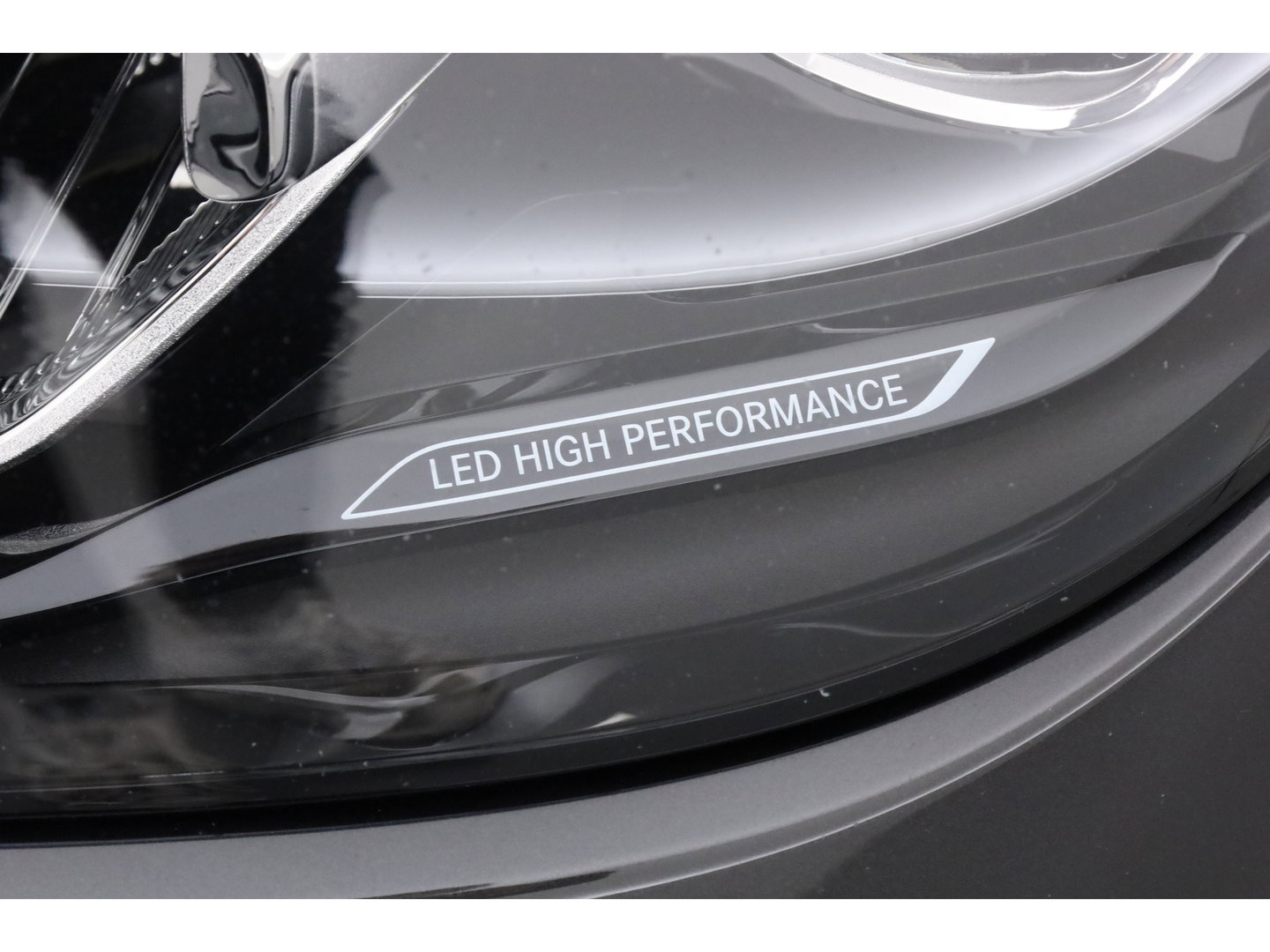 Mercedes-Benz C-Klasse Estate 180 Luxury Line | Pano | Elek. Trekhaak | 360cam | Leder | Memory seats | Burmester | Adapt. Cruise | Carplay