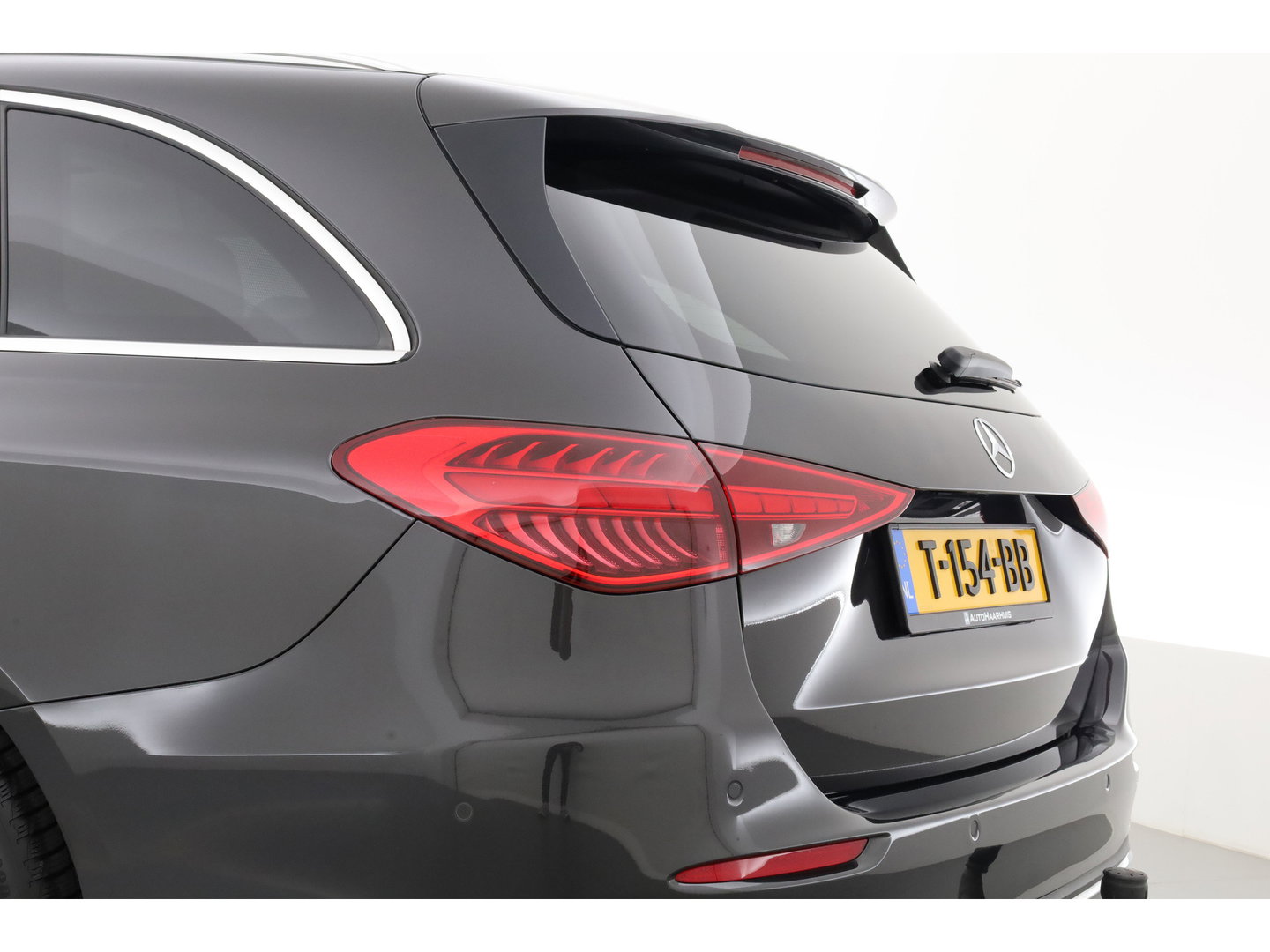 Mercedes-Benz C-Klasse Estate 180 Luxury Line | Pano | Elek. Trekhaak | 360cam | Leder | Memory seats | Burmester | Adapt. Cruise | Carplay