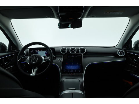 Mercedes-Benz C-Klasse Estate 180 Luxury Line | Pano | Elek. Trekhaak | 360cam | Leder | Memory seats | Burmester | Adapt. Cruise | Carplay