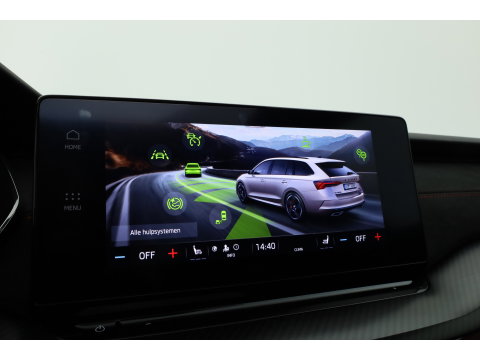 Škoda Octavia Combi 1.4 TSI RS iV PHEV Business | Pano | HUD | Adapt. Cruise | Elek. Trekhaak | Keyless | Stoelverw. | NAV + CarPlay