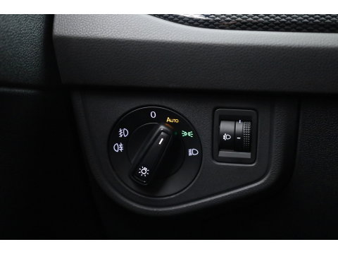 Volkswagen Polo 1.0 TSI Style DSG | Apple CarPlay & Android Auto | Camera | Digi. Cockpit | PDC V+A | Stoelverw.
