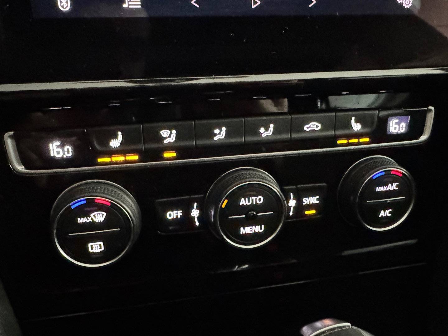 Volkswagen Golf 2.0 TSI 4Motion R Pano|Keyless|Dynaudio|Sfeer