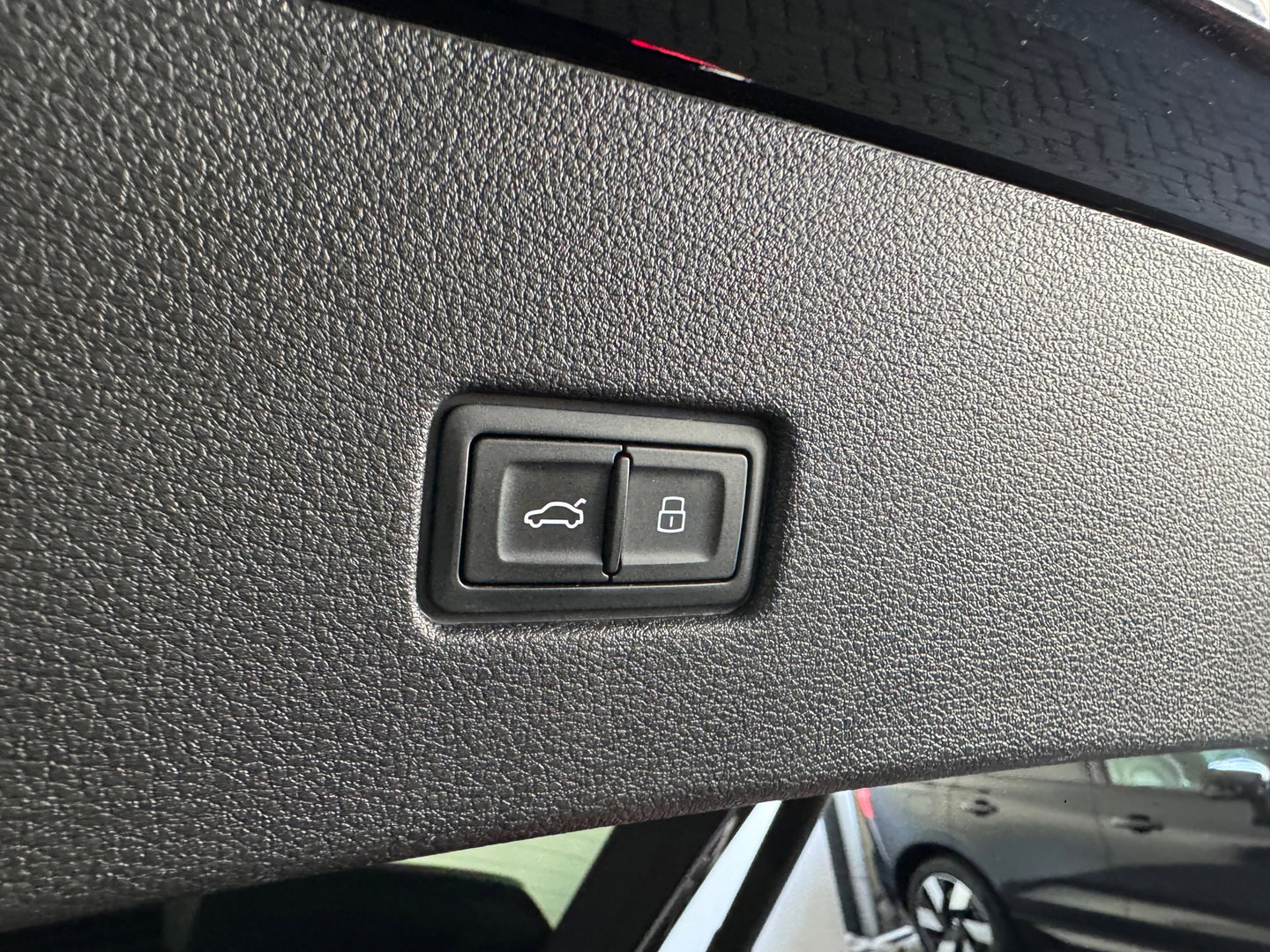 Audi Q8 60 TFSI e quattro S Line Comp Pano|RS Seat|HuD|Massage