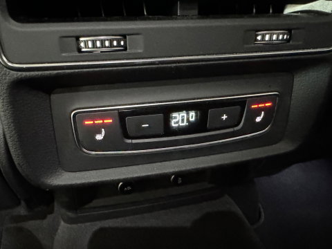 Audi Q8 60 TFSI e quattro S Line Comp Pano|RS Seat|HuD|Massage