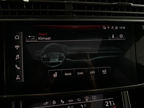 Audi Q8 60 TFSI e quattro S Line Comp Pano|RS Seat|HuD|Massage