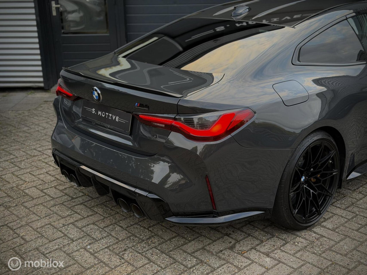BMW M4