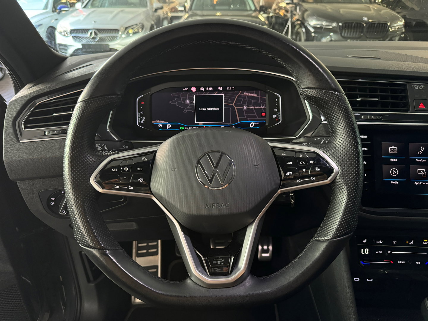 Volkswagen Tiguan 2.0 TSI 4Motion R Line Pano|Memory|Sfeer