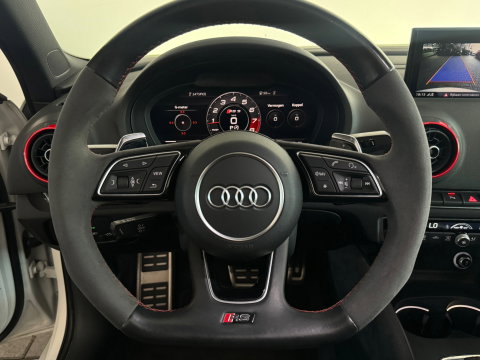 Audi RS3 Limousine 2.5 TFSI quattro Pano|RS Seat|B&O|Keyless