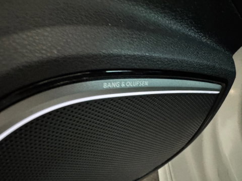 Audi RS3 Limousine 2.5 TFSI quattro Pano|RS Seat|B&O|Keyless