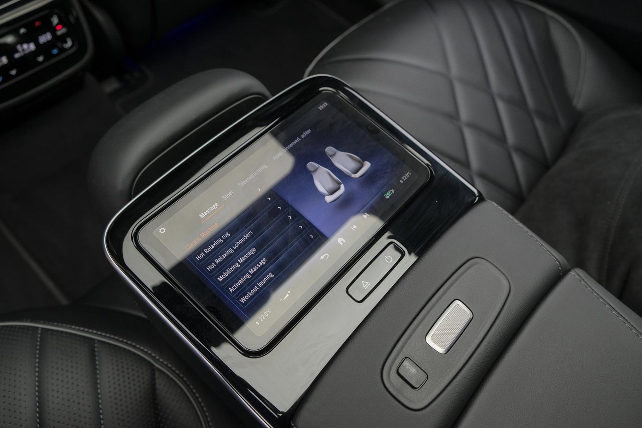 Mercedes-Benz EQS