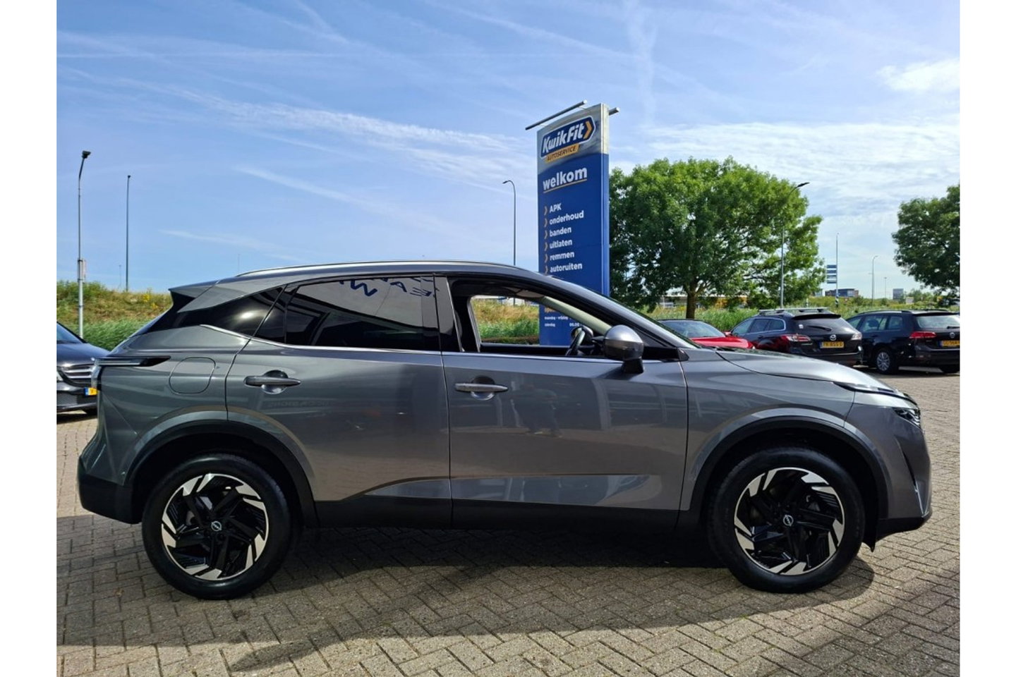 Nissan QASHQAI 1.3 MHEV X N-CONNECTA AUTOMAAT AIRCO NAVI WIDESCREEN CAMERA360GR.