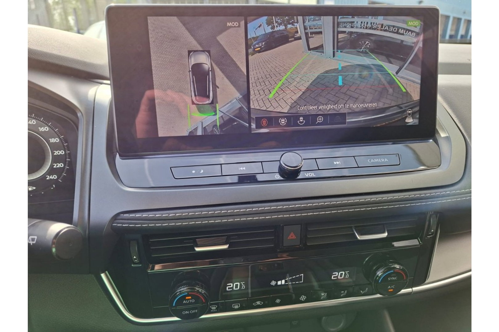 Nissan QASHQAI 1.3 MHEV X N-CONNECTA AUTOMAAT AIRCO NAVI WIDESCREEN CAMERA360GR.