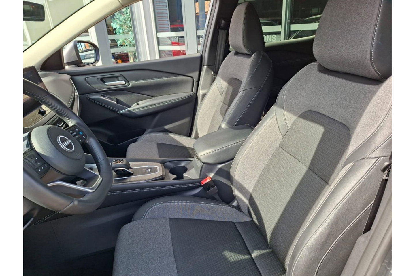 Nissan QASHQAI 1.3 MHEV X N-CONNECTA AUTOMAAT AIRCO NAVI WIDESCREEN CAMERA360GR.