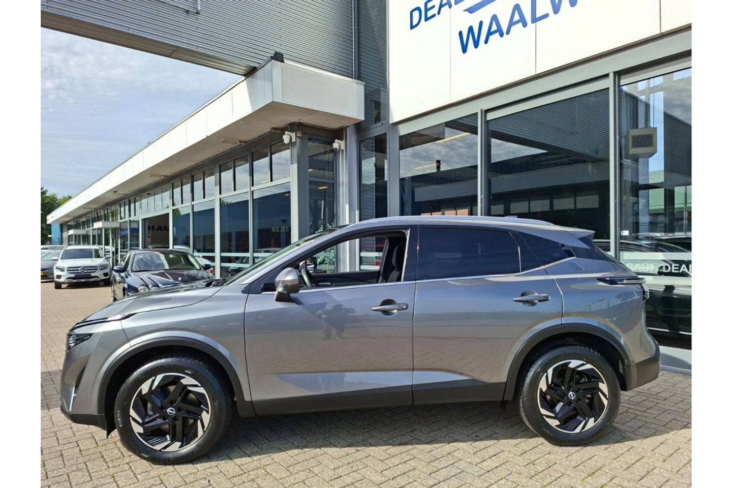 Nissan QASHQAI 1.3 MHEV X N-CONNECTA AUTOMAAT AIRCO NAVI WIDESCREEN CAMERA360GR.