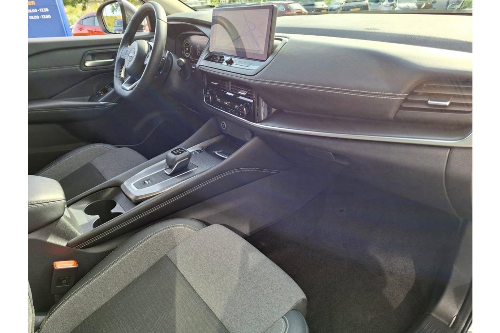 Nissan QASHQAI 1.3 MHEV X N-CONNECTA AUTOMAAT AIRCO NAVI WIDESCREEN CAMERA360GR.