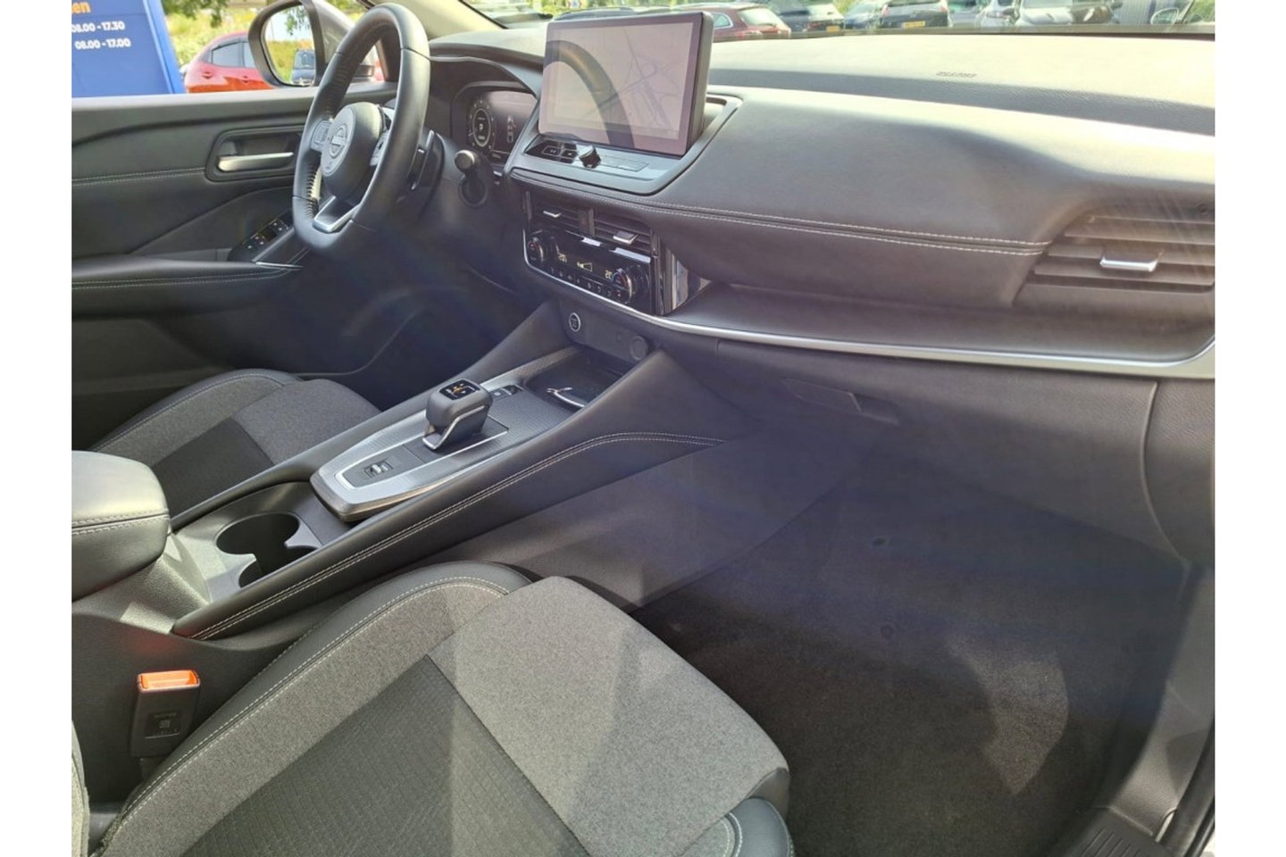 Nissan QASHQAI 1.3 MHEV X N-CONNECTA AUTOMAAT AIRCO NAVI WIDESCREEN CAMERA360GR.
