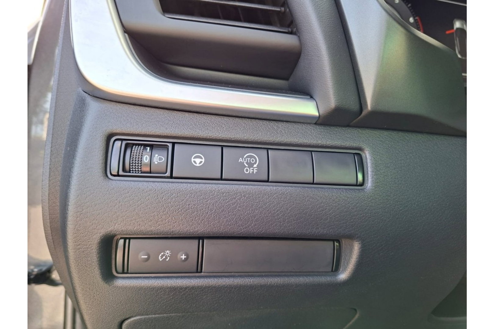 Nissan QASHQAI 1.3 MHEV X N-CONNECTA AUTOMAAT AIRCO NAVI WIDESCREEN CAMERA360GR.