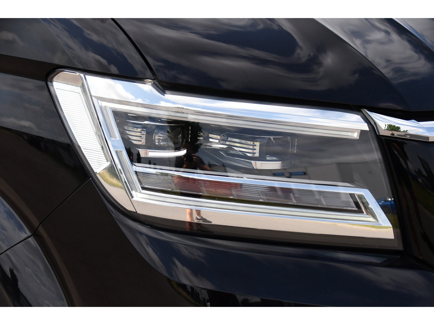 MAN TGE 3.180 35 2.0 L3H3 Black Edition Adaptieve Cruise, Camera, Carplay, LED, Stoelverwarming, Massage stoel, Trekhaak, 177pk, Automaat, Uniek!