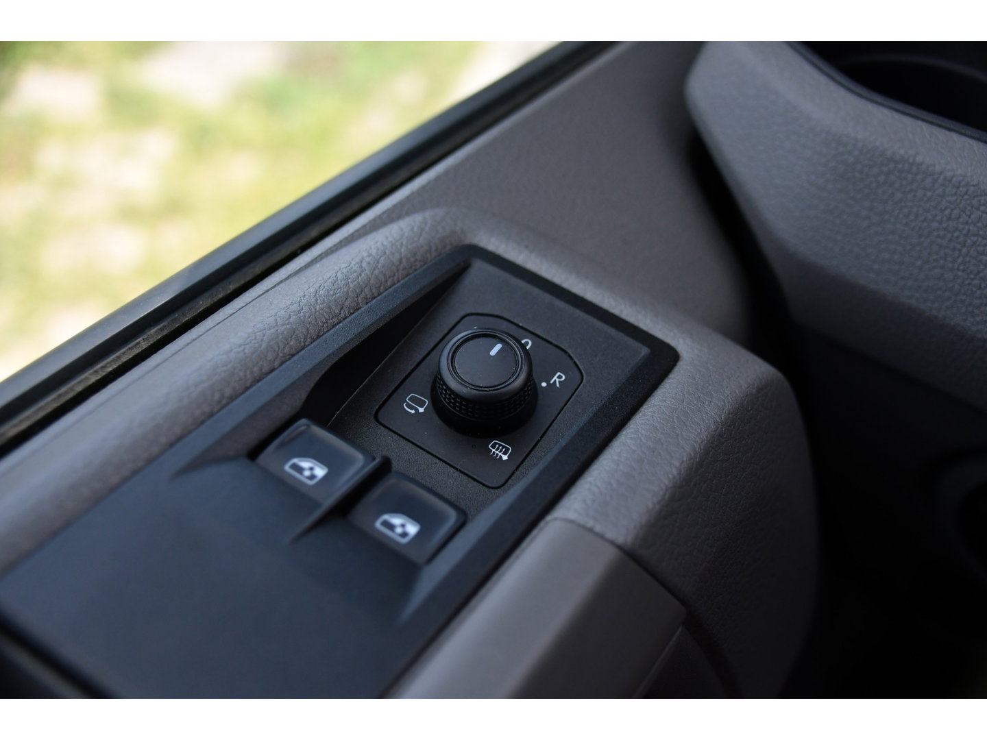 MAN TGE 3.180 35 2.0 L3H3 Black Edition Adaptieve Cruise, Camera, Carplay, LED, Stoelverwarming, Massage stoel, Trekhaak, 177pk, Automaat, Uniek!
