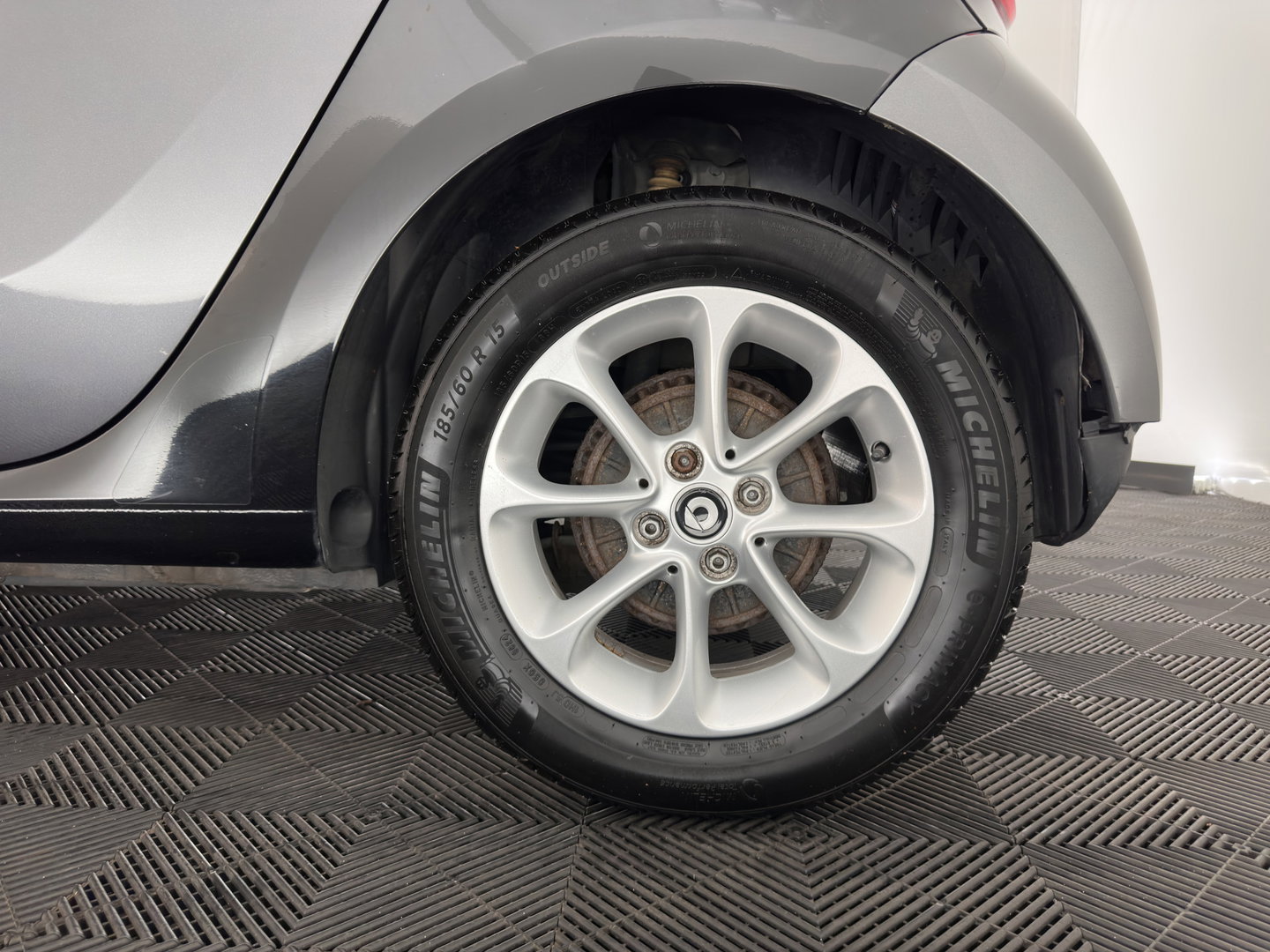 Smart Forfour 1.0 Passion *NAVI-FULLMAP | AIRCO | CRUISE | 15''ALU*