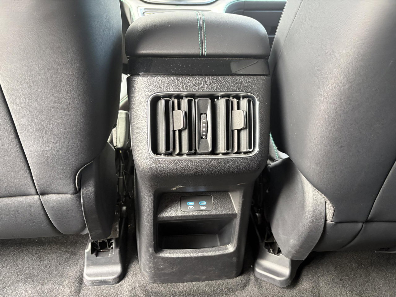 BYD SEAL U