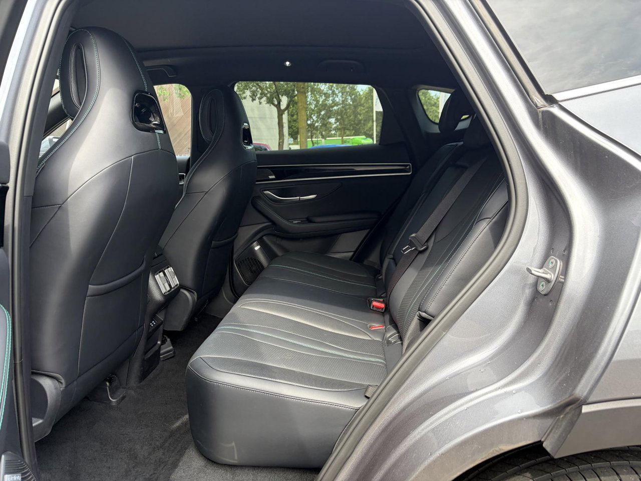 BYD SEAL U