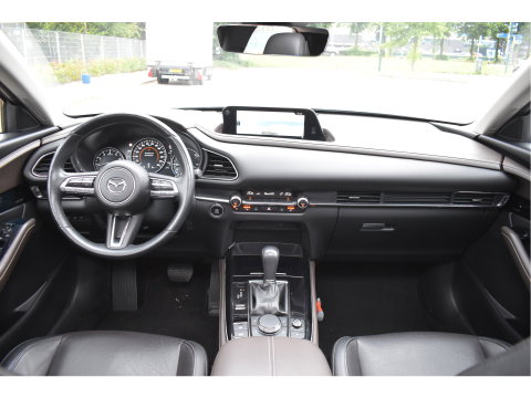 Mazda CX-30 2.0 e-SkyActiv-X M Hybrid Luxury 180 pk | NL-Auto | Open dak | HUD | BOSE | 360 gr.camera | Elekt.stoelen | Leder | Carplay | Full LED