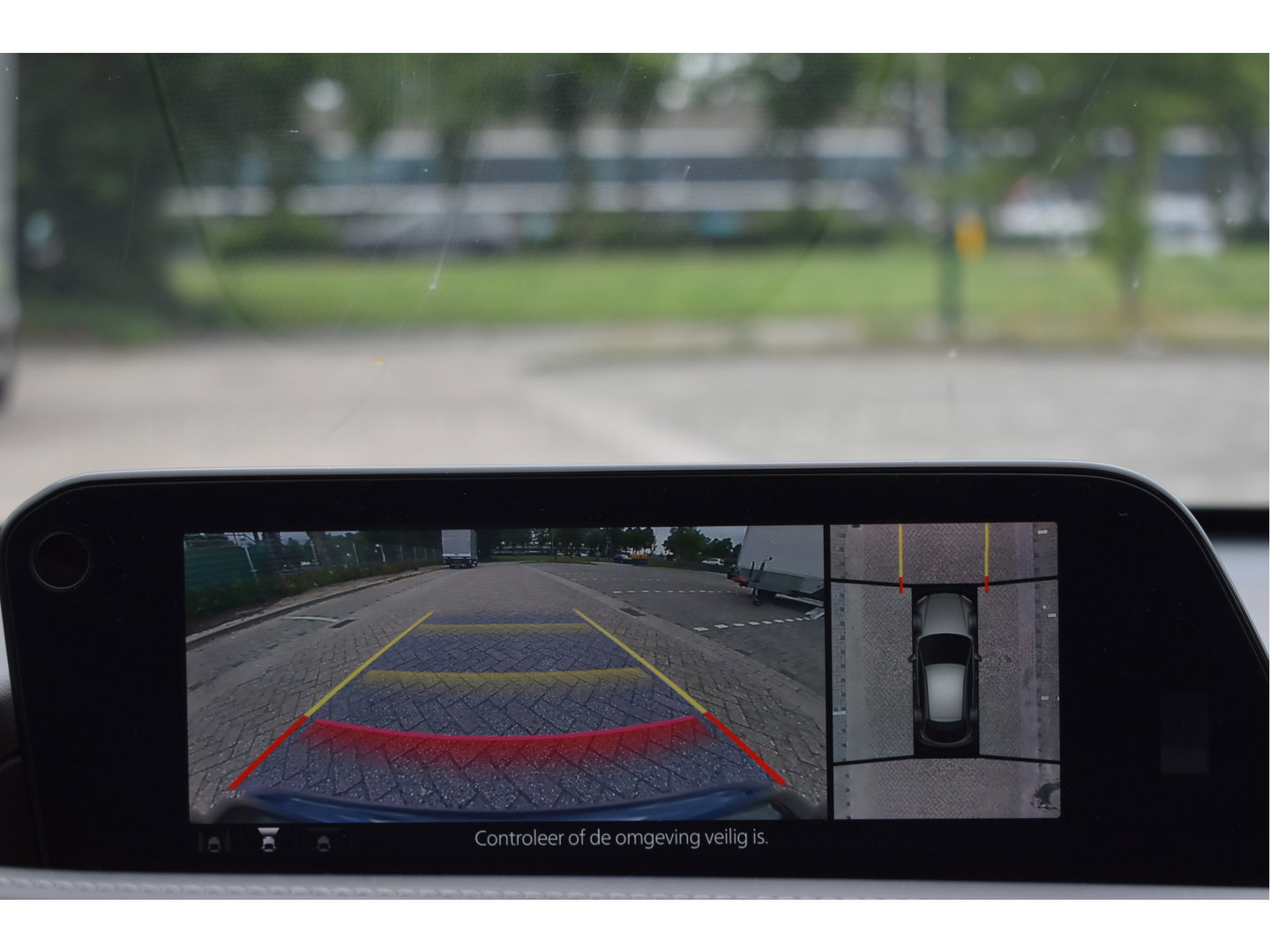 Mazda CX-30 2.0 e-SkyActiv-X M Hybrid Luxury 180 pk | NL-Auto | Open dak | HUD | BOSE | 360 gr.camera | Elekt.stoelen | Leder | Carplay | Full LED