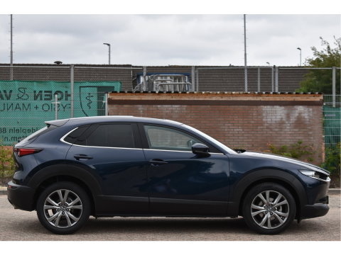 Mazda CX-30 2.0 e-SkyActiv-X M Hybrid Luxury 180 pk | NL-Auto | Open dak | HUD | BOSE | 360 gr.camera | Elekt.stoelen | Leder | Carplay | Full LED