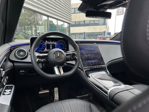 Mercedes-Benz EQE SUV 300 AMG Line 91 kWh|BTW|Pano|Massage|achteras besturing|Memory|HUD|Camera|Leder