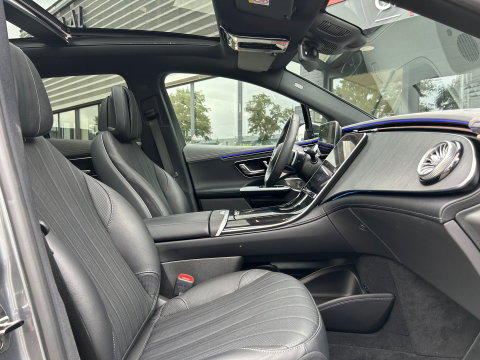 Mercedes-Benz EQE SUV 300 AMG Line 91 kWh|BTW|Pano|Massage|achteras besturing|Memory|HUD|Camera|Leder