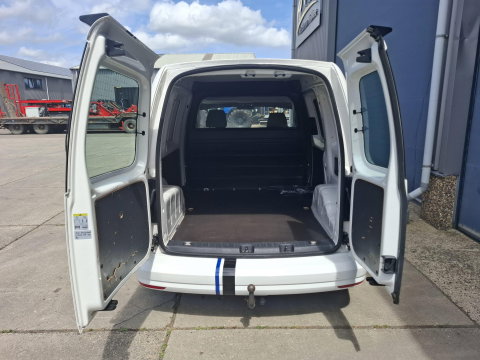 Volkswagen Caddy 2.0 TDI L1H1 BMT Trendline VERLAAGD / AIRCO / STOEL VERWARMING / EURO 6 / NAVI / MARGE AUTO !!