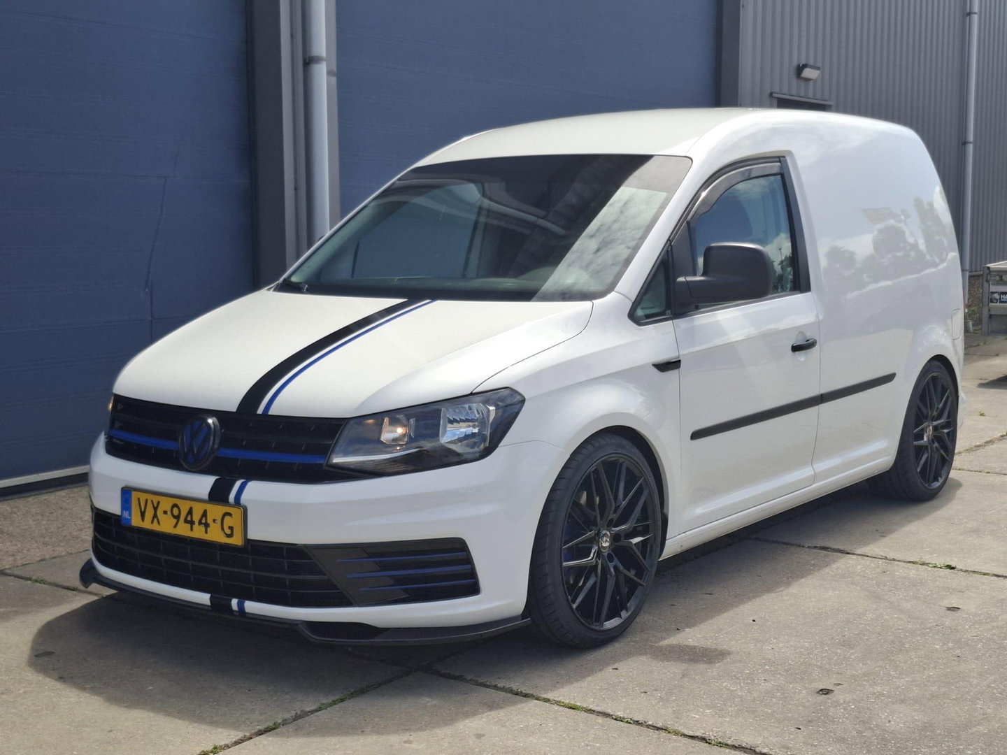 Volkswagen Caddy 2.0 TDI L1H1 BMT Trendline VERLAAGD / AIRCO / STOEL VERWARMING / EURO 6 / NAVI / MARGE AUTO !!