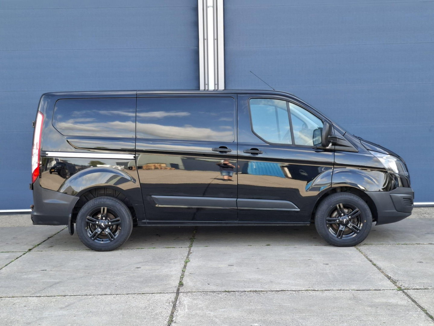 Ford Transit Custom 270 2.0 TDCI L1H1 Economy Edition AIRCO / CRUISE CONTROLE / TREKHAAK / EURO 6