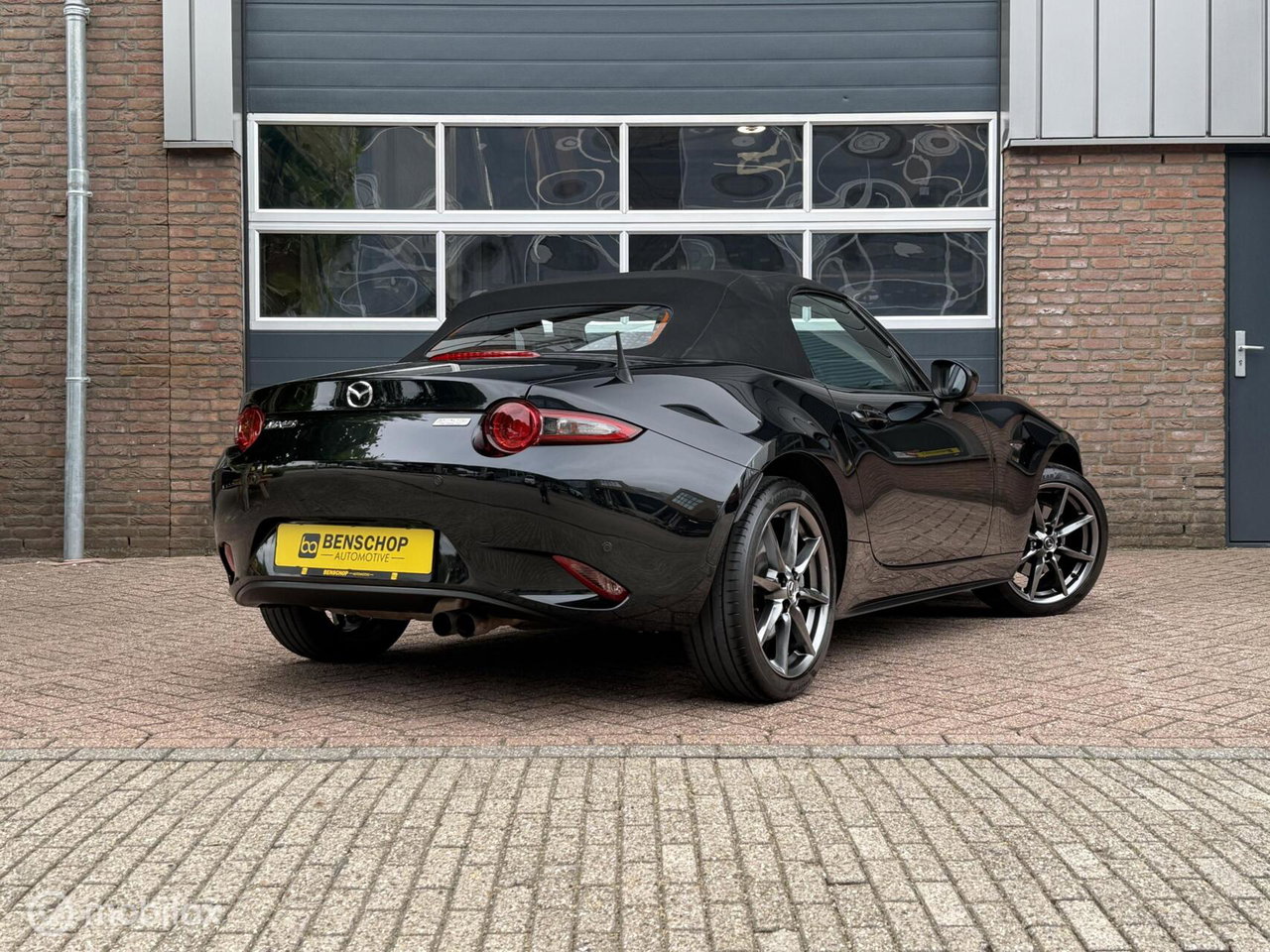 Mazda MX-5