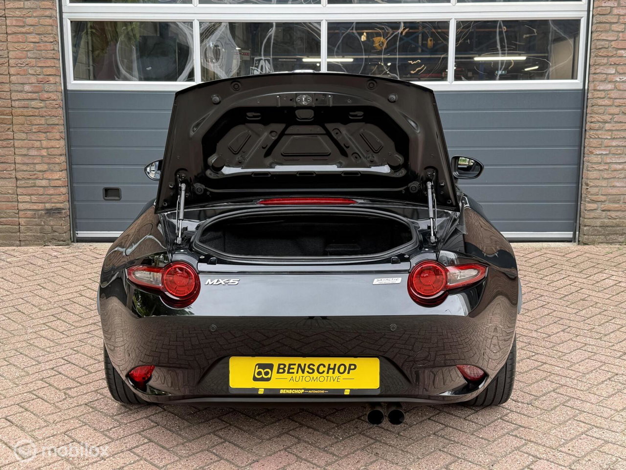 Mazda MX-5