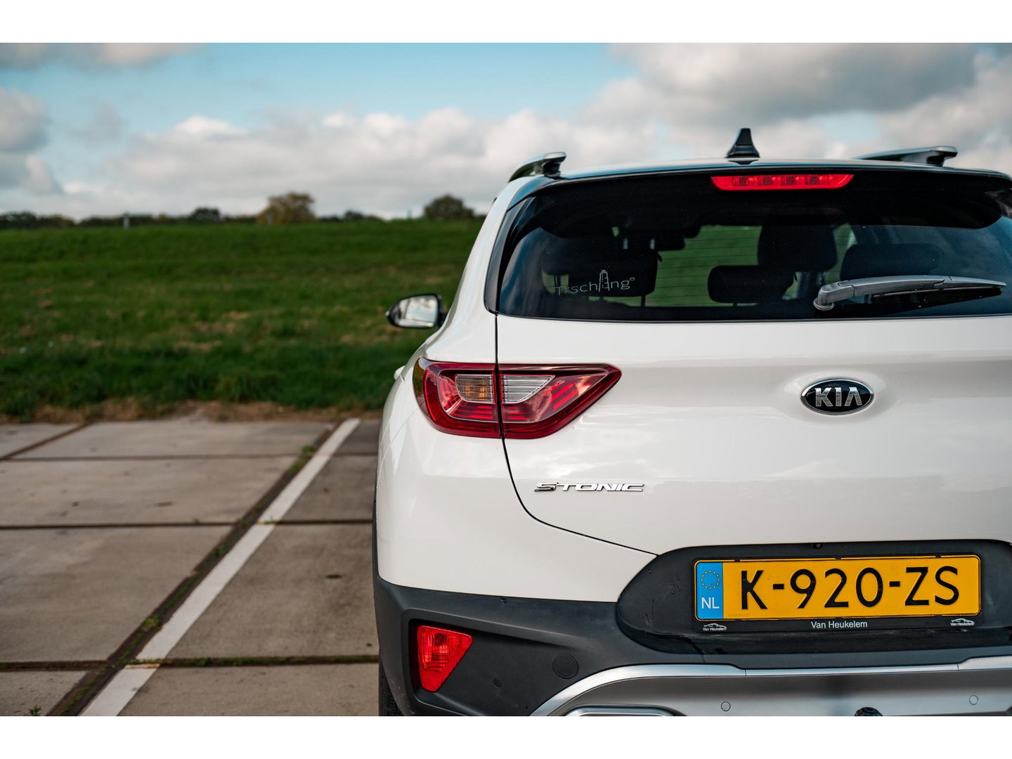 Kia Stonic 1.0 T-GDi 120PK MHEV GT-Line | TREKHAAK | CAMERA | DAB | NAVI | ALL SEASON BANDEN