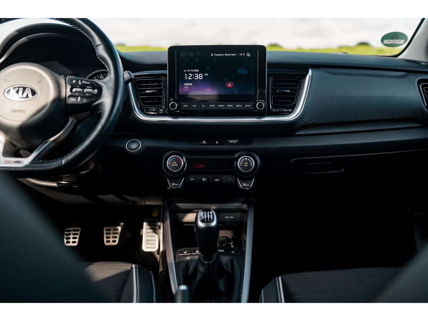 Kia Stonic 1.0 T-GDi 120PK MHEV GT-Line | TREKHAAK | CAMERA | DAB | NAVI | ALL SEASON BANDEN