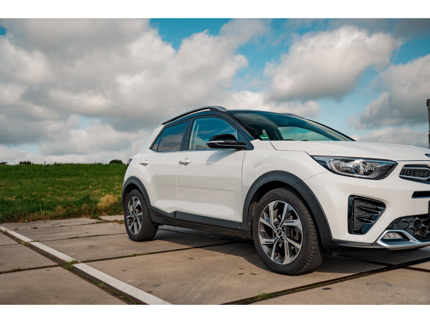 Kia Stonic 1.0 T-GDi 120PK MHEV GT-Line | TREKHAAK | CAMERA | DAB | NAVI | ALL SEASON BANDEN