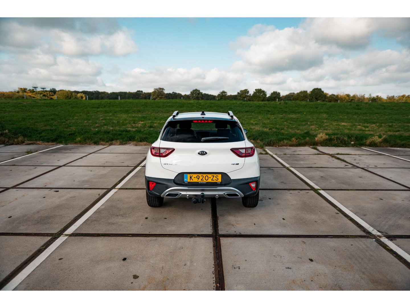 Kia Stonic 1.0 T-GDi 120PK MHEV GT-Line | TREKHAAK | CAMERA | DAB | NAVI | ALL SEASON BANDEN