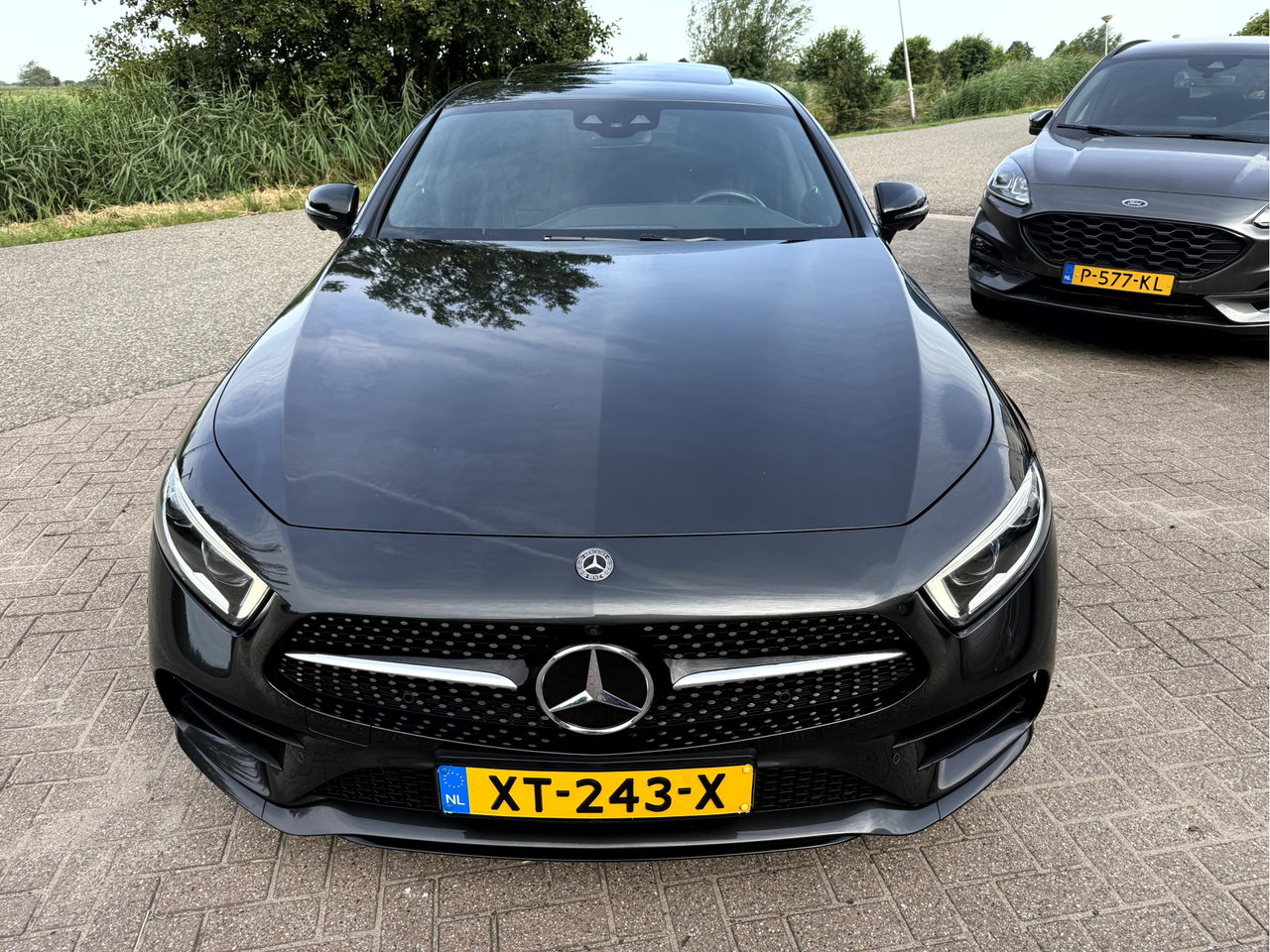 Mercedes-Benz CLS
