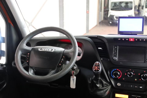 Iveco Daily 50C21D 3.0 N1 BE TREKKER DC 12TON Automaat Euro 6 Veldhuizen