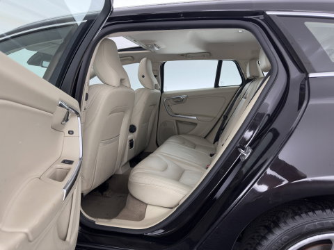 Volvo V60 2.4 D6 AWD Plug-In Hybrid Summum Aut. *PANO | ADAPTIVE-CRUISE | LEATHER | XENON | BLIS | MEMORY-PACK | HEATED-COMFORTSEATS | NAVI-FULLMAP | ECC | PDC | CRUISE | 17''ALU*