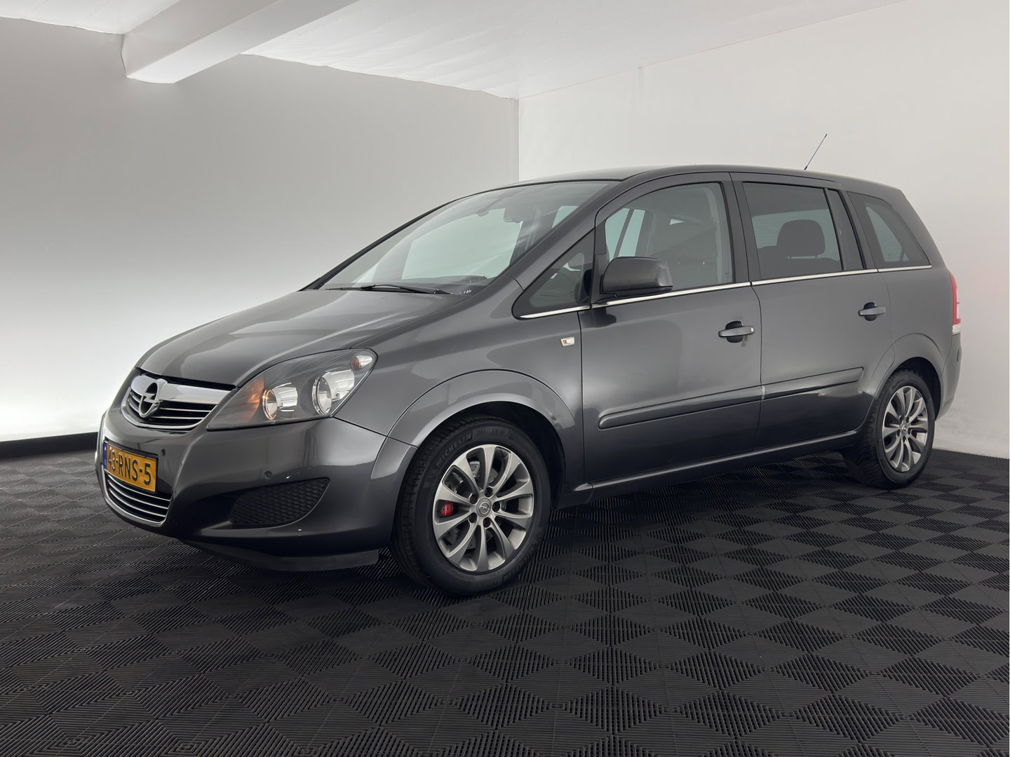 Opel Zafira 1.7 CDTi Edition [ 7-Pers. ] *AIRCO | CRUISE | COMFORT-SEATS | PRIVACY-GLASS | 16''ALU | TOWBAR*