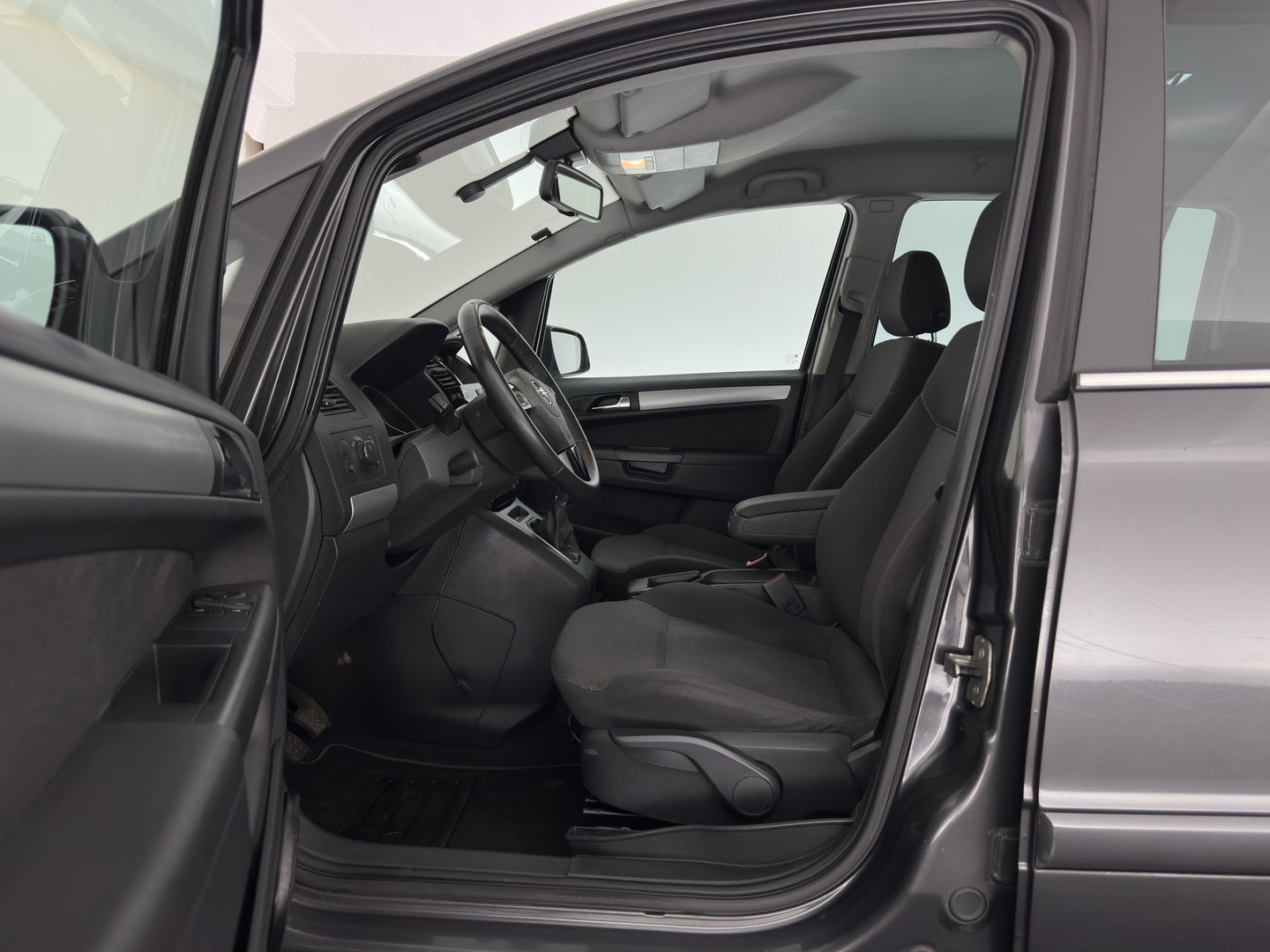 Opel Zafira 1.7 CDTi Edition [ 7-Pers. ] *AIRCO | CRUISE | COMFORT-SEATS | PRIVACY-GLASS | 16''ALU | TOWBAR*