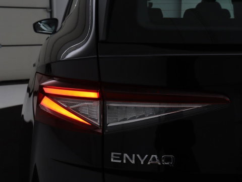 Škoda Enyaq iV 60 | SOH 92.9 % | Half Leder | Camera | Park assist | Cruise control | Carplay | DAB | Sfeerverlichting | Full LED | Climate control | 20''