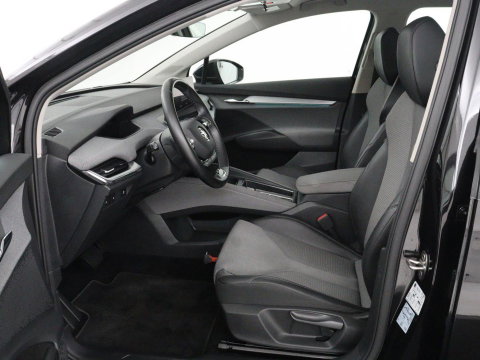 Škoda Enyaq iV 60 | SOH 92.9 % | Half Leder | Camera | Park assist | Cruise control | Carplay | DAB | Sfeerverlichting | Full LED | Climate control | 20''
