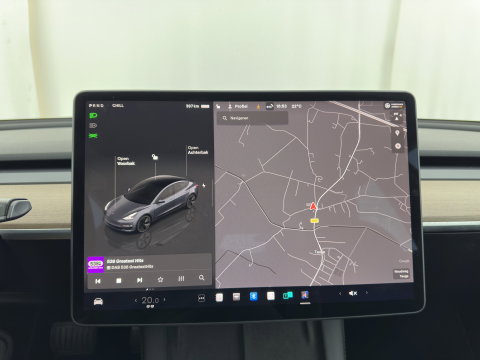Tesla Model 3 Standard RWD Plus 60 kWh [3-Fase-11kW] (INCL-BTW) Aut. *PANO | AUTOPILOT | LEATHER | KEYLESS | FULL-LED | MEMORY-PACK | TOPVIEW | DAB | CARPLAY | DIGI-COCKPIT | LANE-ASSIST | HEATED- COMFORTSEATS | 19"ALU*