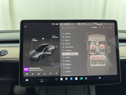 Tesla Model 3 Standard RWD Plus 60 kWh [3-Fase-11kW] (INCL-BTW) Aut. *PANO | AUTOPILOT | LEATHER | KEYLESS | FULL-LED | MEMORY-PACK | TOPVIEW | DAB | CARPLAY | DIGI-COCKPIT | LANE-ASSIST | HEATED- COMFORTSEATS | 19"ALU*